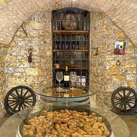 بيت للعطل House Rustica